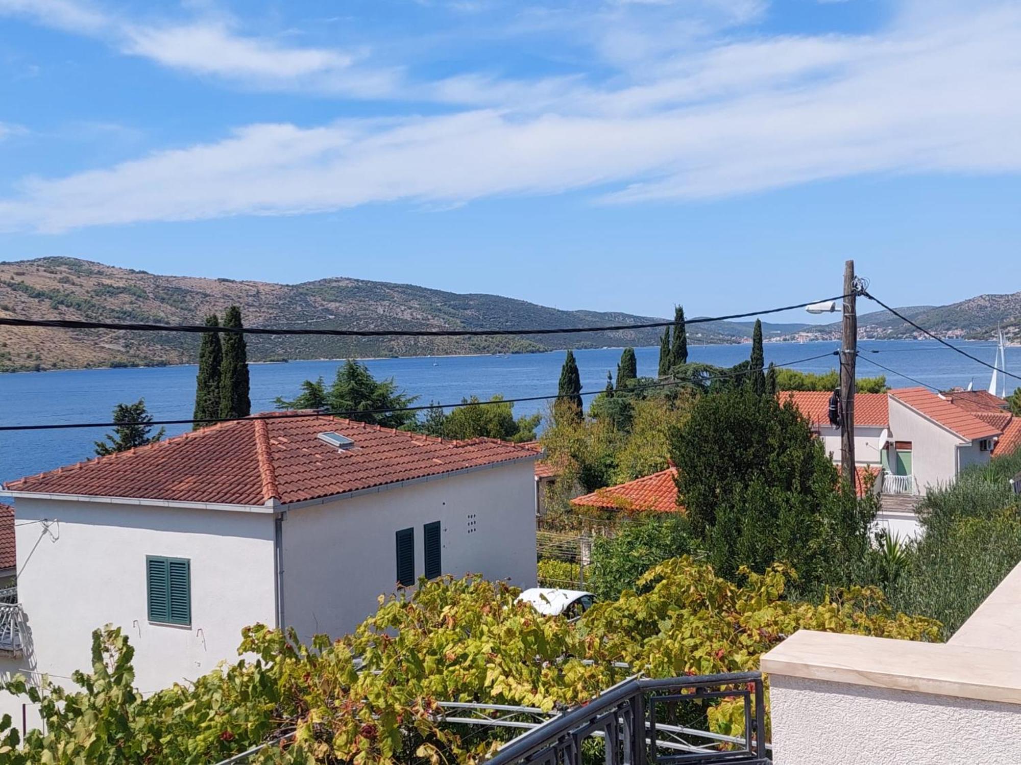 Villa Apartments Oliva Сегет-Враниця Екстер'єр фото