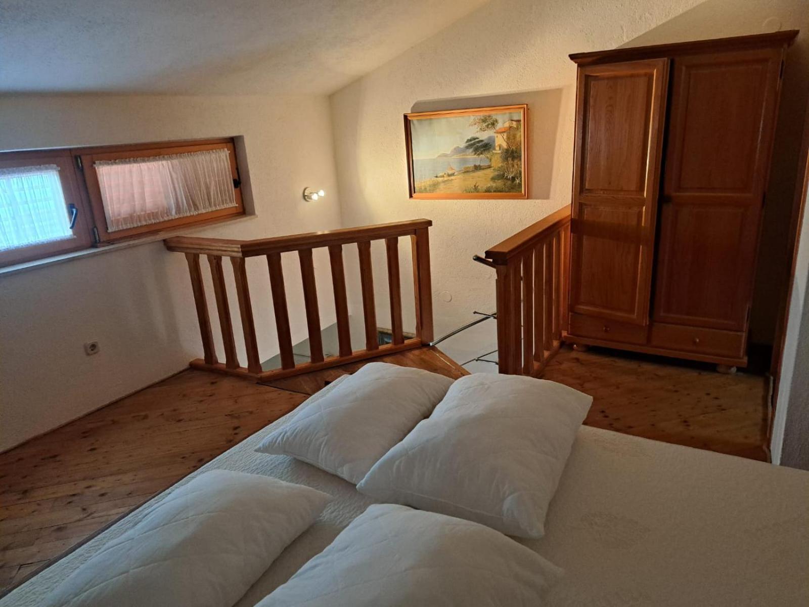 Villa Apartments Oliva Сегет-Враниця Екстер'єр фото