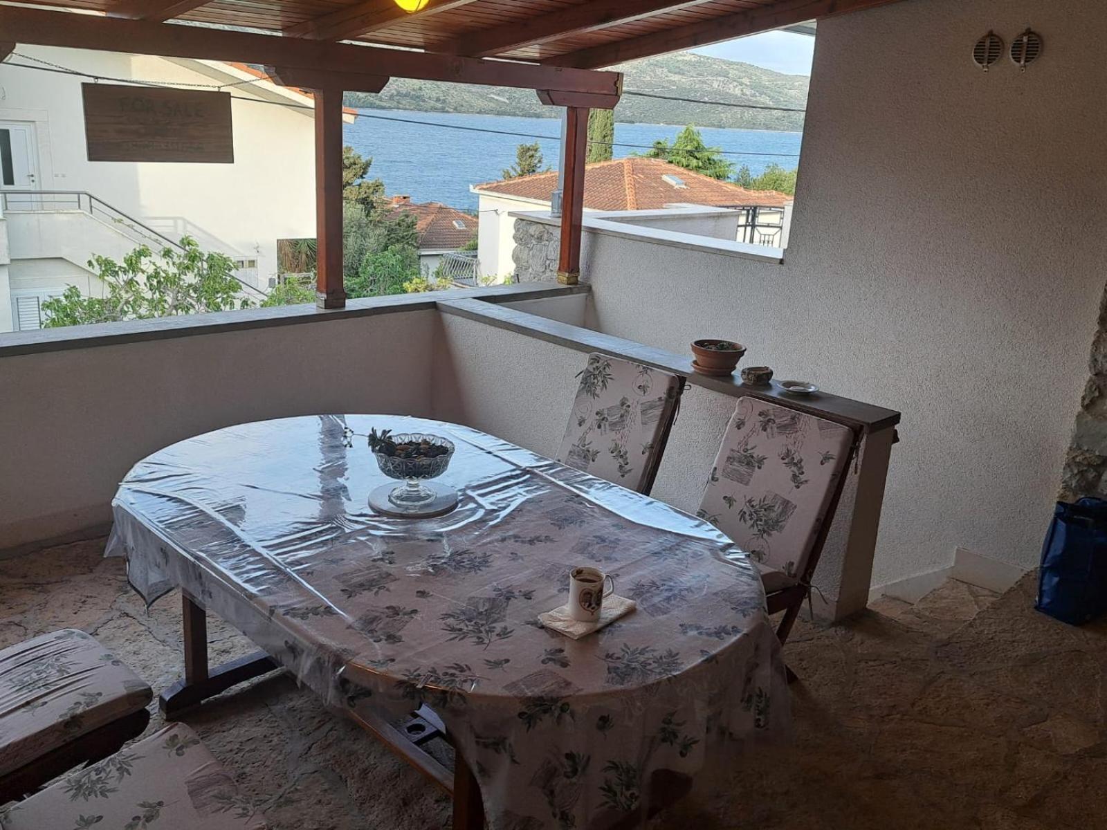 Villa Apartments Oliva Сегет-Враниця Екстер'єр фото